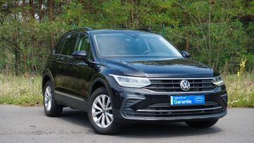 Volkswagen Tiguan - 8