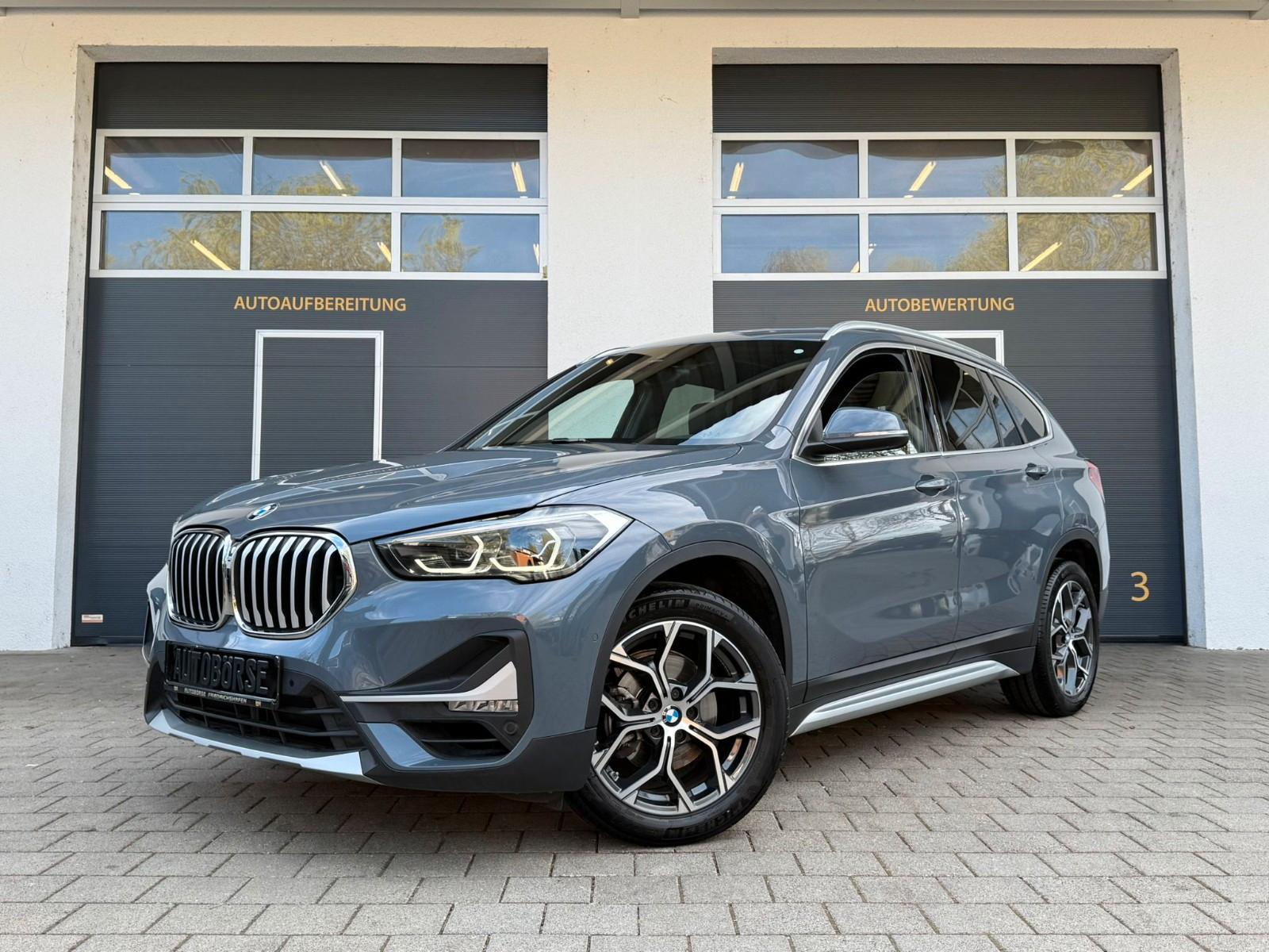 BMW X1 18i xLine*LED*Pano*Leder*Cam*Ambiente*Keyless