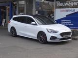 Ford Focus 2.3 ST Turnier AHK B&O Pano RFK Perf.P LED - Ford Focus: ST