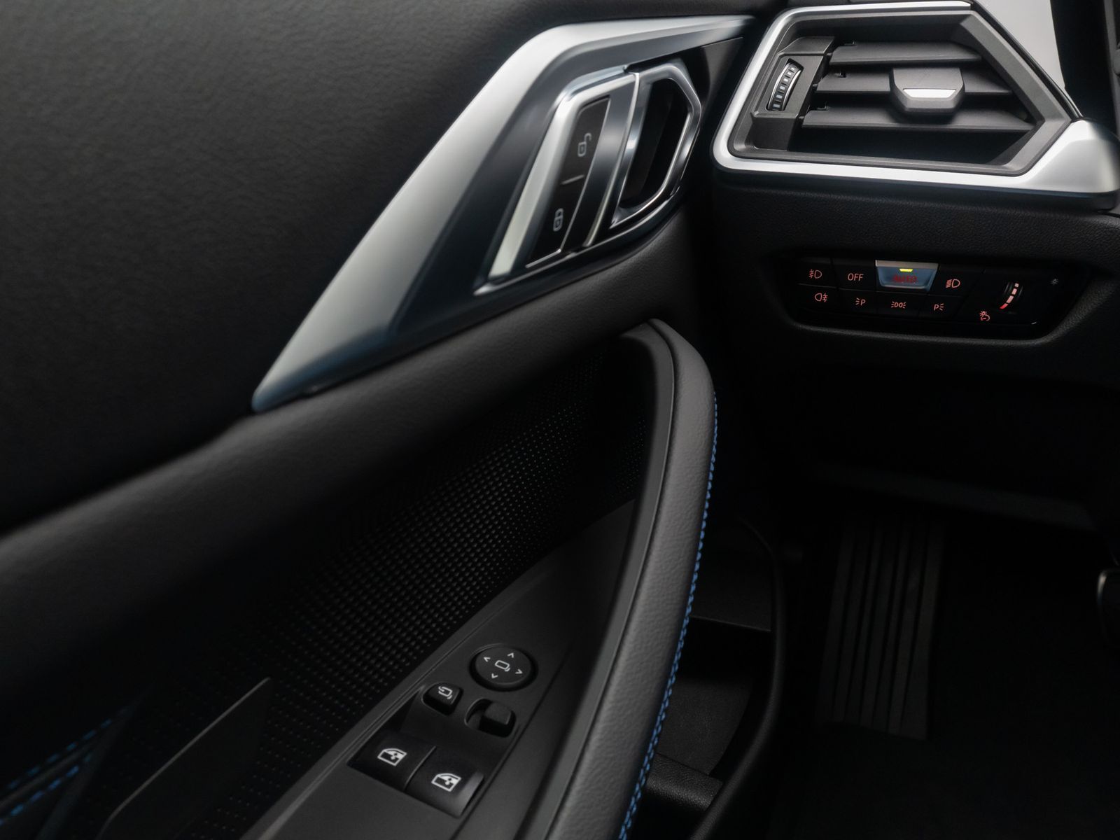 Fahrzeugabbildung BMW 420i Coup&eacute; M Sport Alarm FernlichtAss DAB 18Zoll