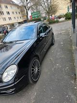 Mercedes-Benz w211 e200 Kompressor 3hd - Mercedes-Benz E 200 w211 Gebrauchtwagen