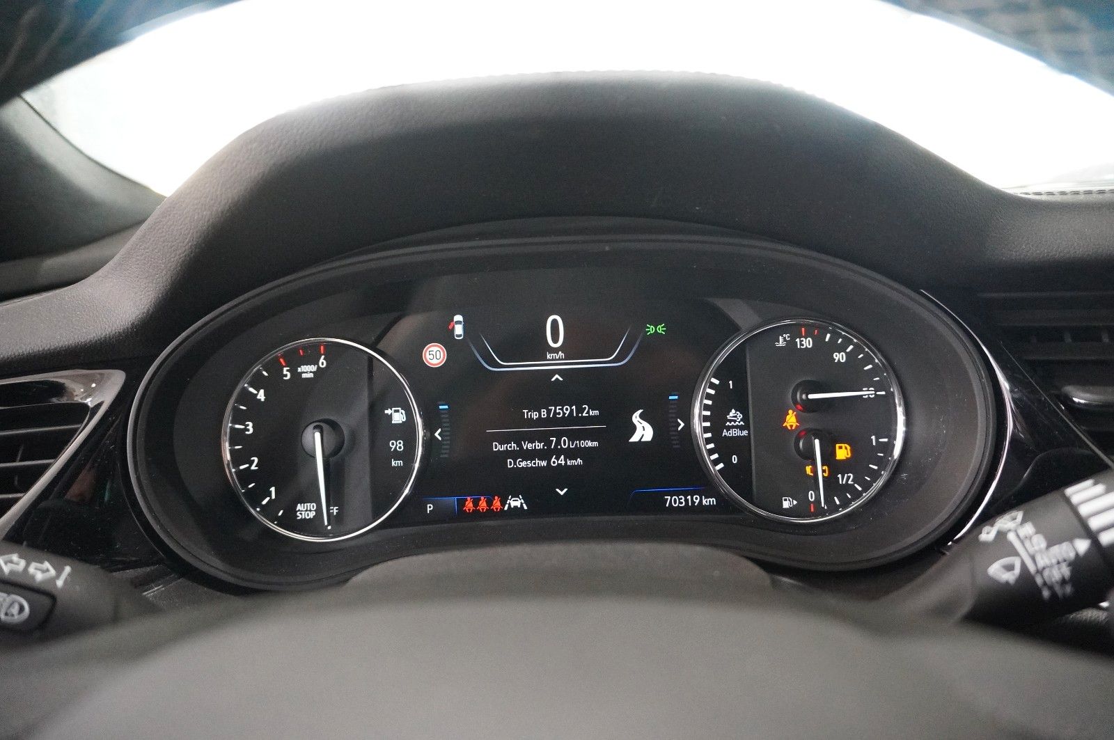 Fahrzeugabbildung Opel Insignia B ST 2.0D ULTIMATE NAVI/LED/OPC/VIRTU.