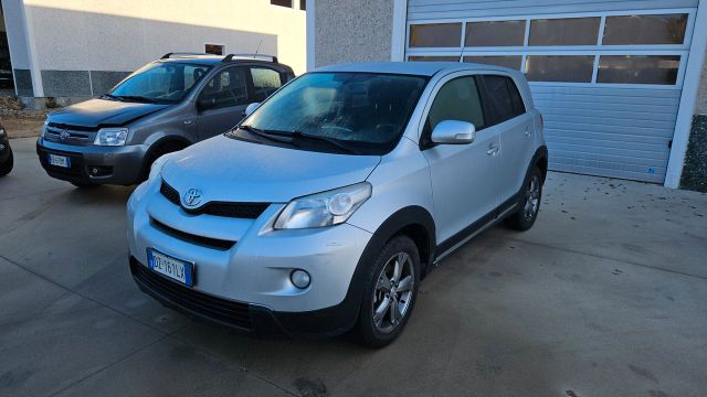 Toyota Urban Cruiser Urban Cruiser 1.4 D-4D AWD 