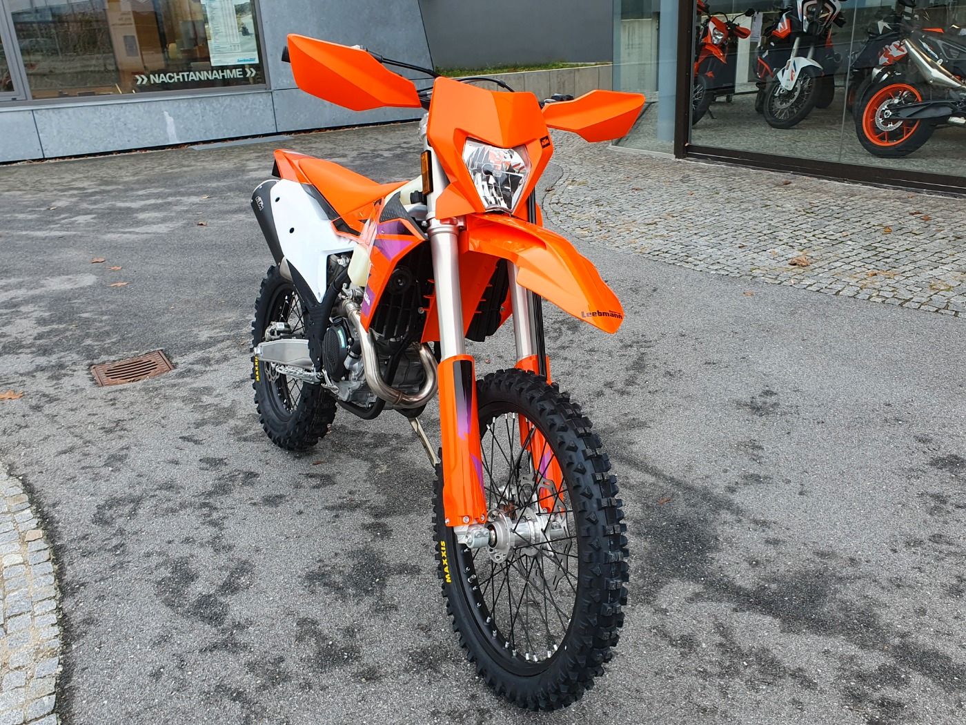 Fahrzeugabbildung KTM 350 EXC-F 350 Modell 2024