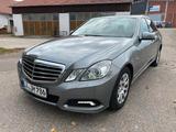 Mercedes-Benz E 350 E -Klasse Lim. E 350 CDI BlueEfficiency - Mercedes-Benz E 350: Cdi