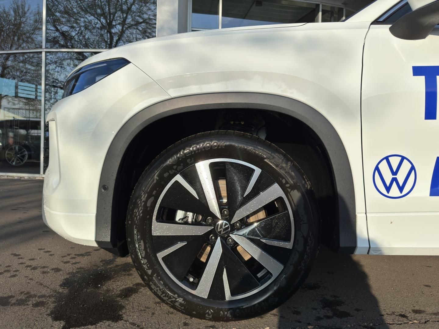 Fahrzeugabbildung Volkswagen Tayron Elegance Elegance,AHK,Navi,App Connect 7