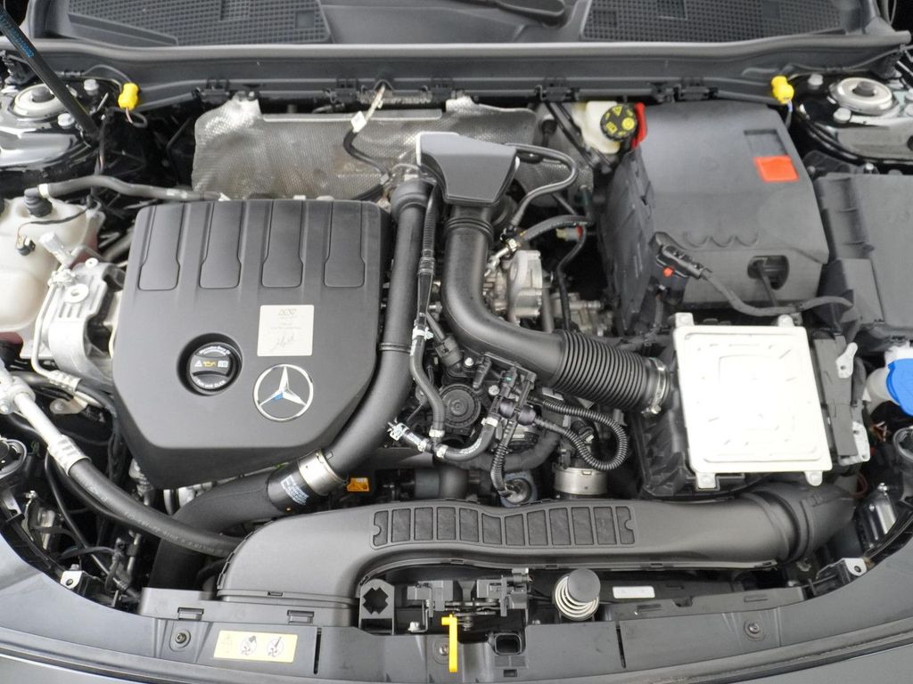 Mercedes-Benz A 180 Limousine Luxury Line | Achteruitrij kamer