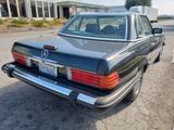 Mercedes-Benz SL 560 1989 California Bestzustand. Letzte Jahr. - schwarze Mercedes-Benz SL 560
