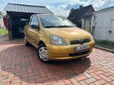 Toyota Yaris 1.0 Basic NEUE REIFEN! - Toyota Yaris: Gold