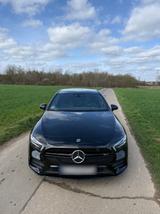 Mercedes-Benz A 35 AMG / 16M Garantie / Frischer Service - Mercedes A 35 AMG mit Schiebedach