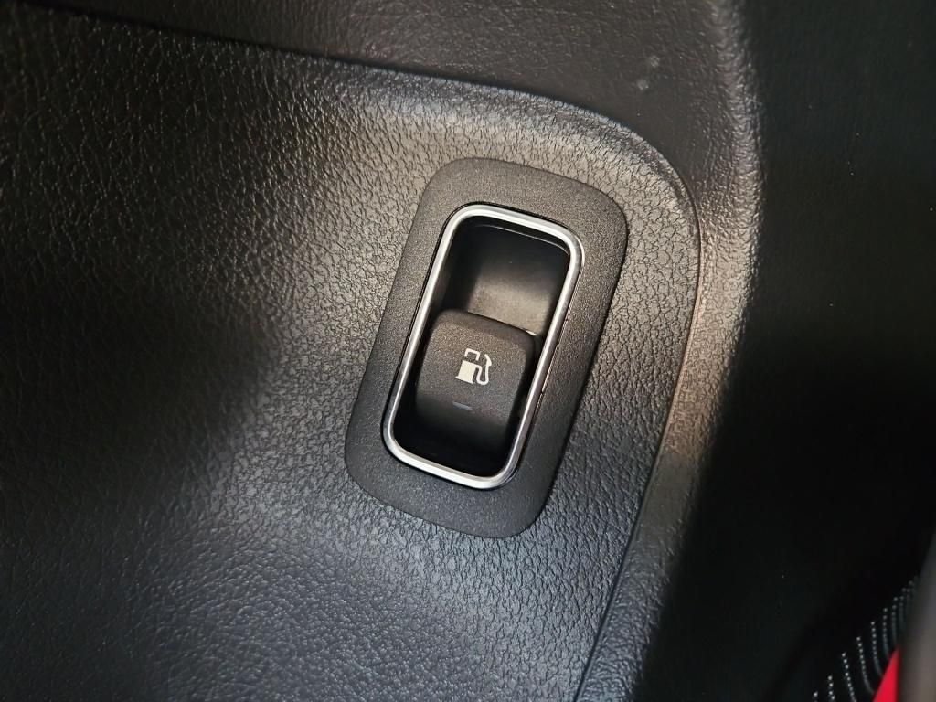 Fahrzeugabbildung Mercedes-Benz A 250 e Progressive Night ACC Pano LED SHZ Memo