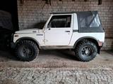 Suzuki SJ 413 - Suzuki: Sj 413