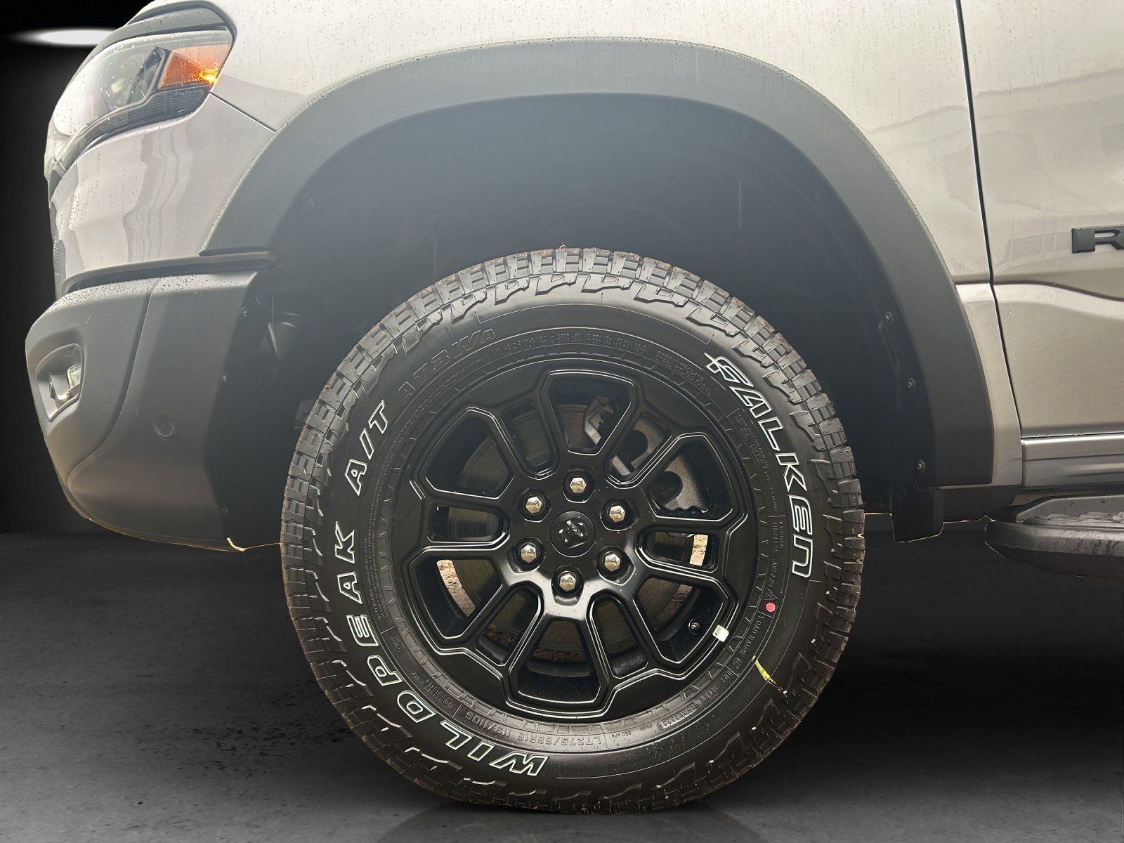 Fahrzeugabbildung Dodge RAM 1500 Rebel Night Premium 4x4 PANO/LED/AHK/