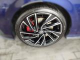 Volkswagen Golf VIII 2.0 TSI DSG GTI Navi IQ.Light DCC - Volkswagen Golf: I GTI
