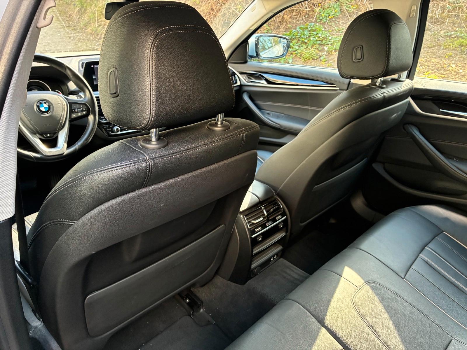 BMW 530d xDrive Touring Luxury Memory HUD - Panorama