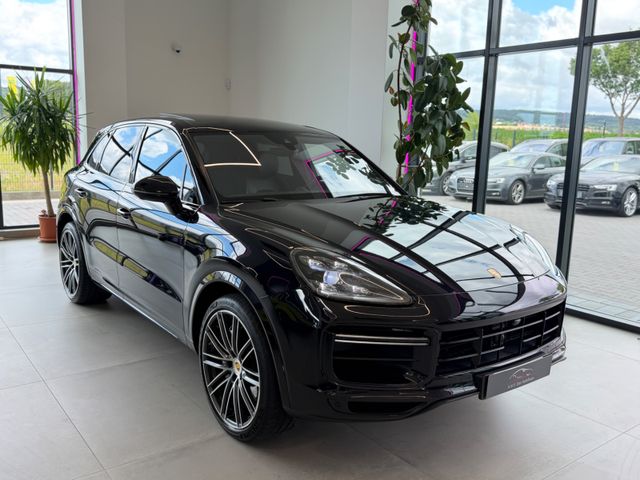 PORSCHE Cayenne Turbo Pano Keyless 22" Carbon