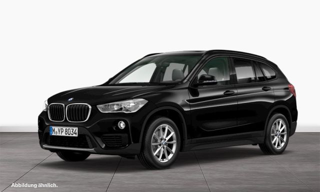 BMW X1 sDrive18d Automatik/Navi/Head-Up/Panorama/AHK