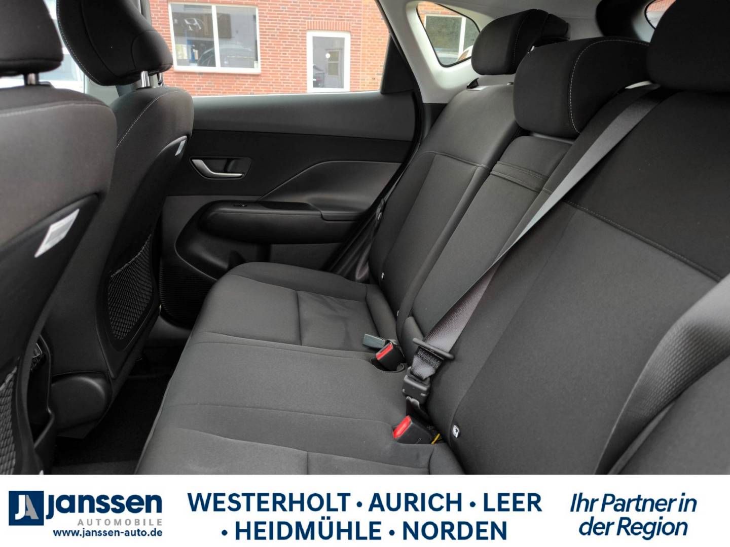 Fahrzeugabbildung Hyundai KONA SX2 HEV TREND Assistenz-Paket