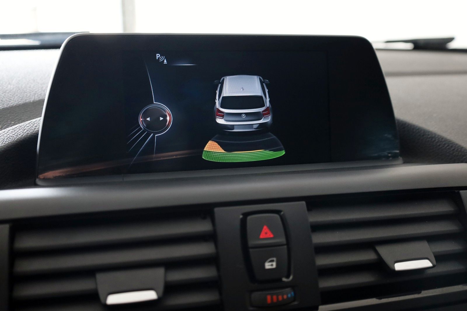 Fahrzeugabbildung BMW 120d 5-trg. Advantage Navi,Xenon,SH,PDC,SR+WR