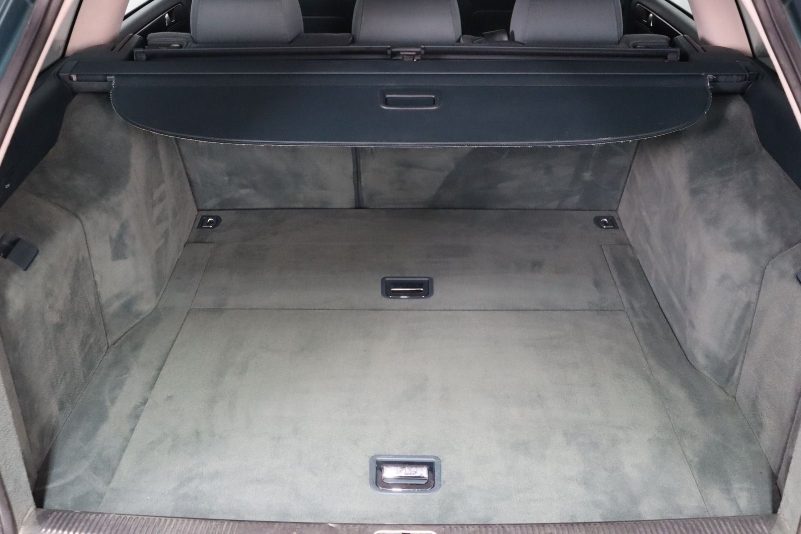 Fahrzeugabbildung Audi A6 2.8 multitronic Avant * Xenon * Memory * PDC