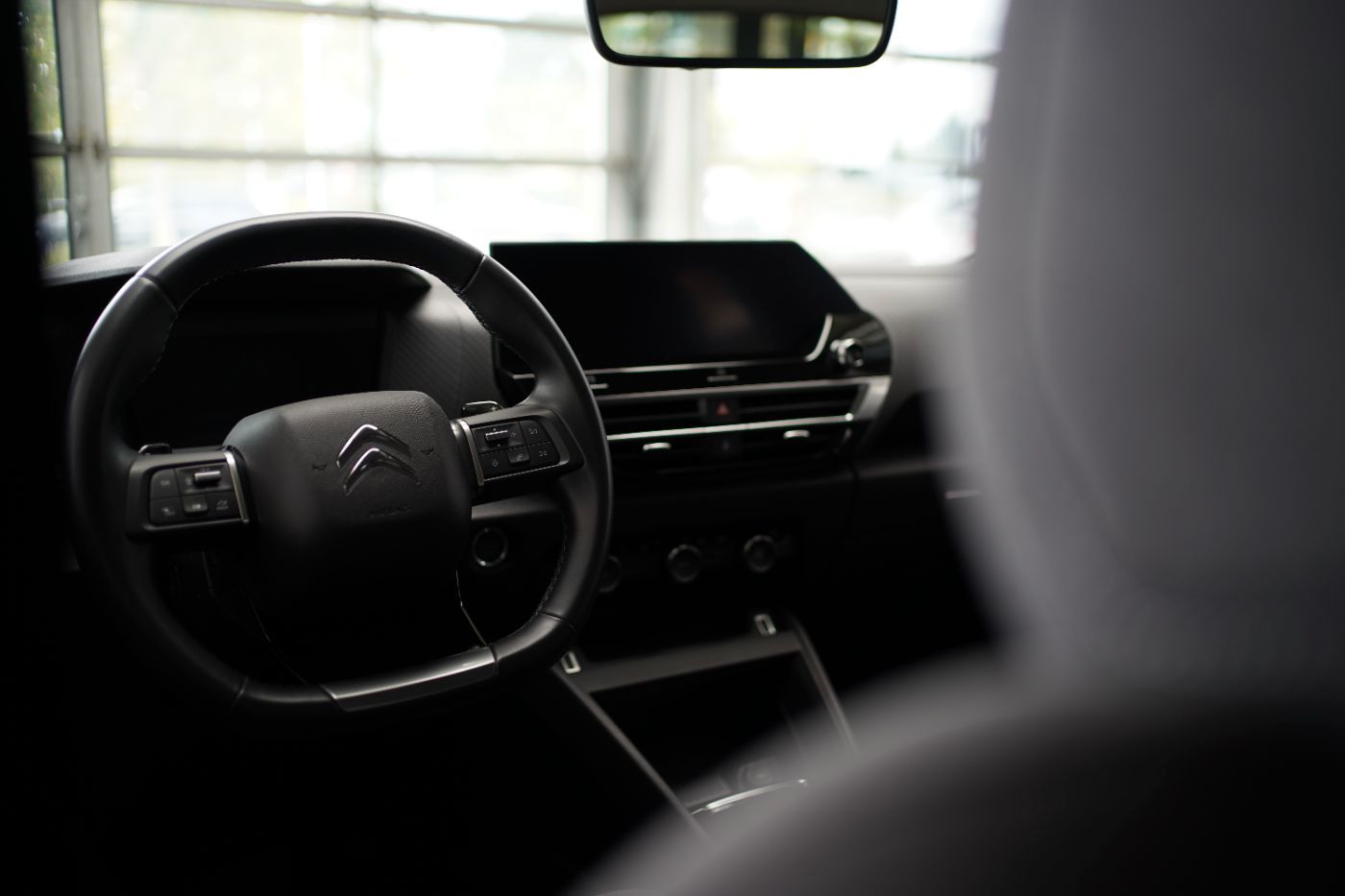 Fahrzeugabbildung Citroën C4 PureTech 130 EAT8 Max Automatik Sitzheizung