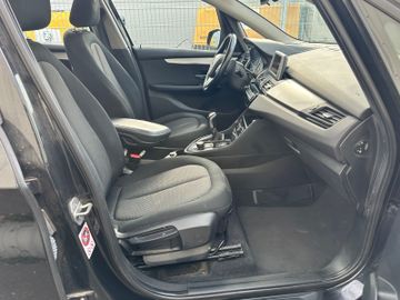 BMW 214 Active Tourer - 10