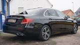 Mercedes-Benz E 200 Limousine AHK Navi  Kamera LED Teilleder - Mercedes-Benz E 200 mit Diesel-Antrieb: Limousine