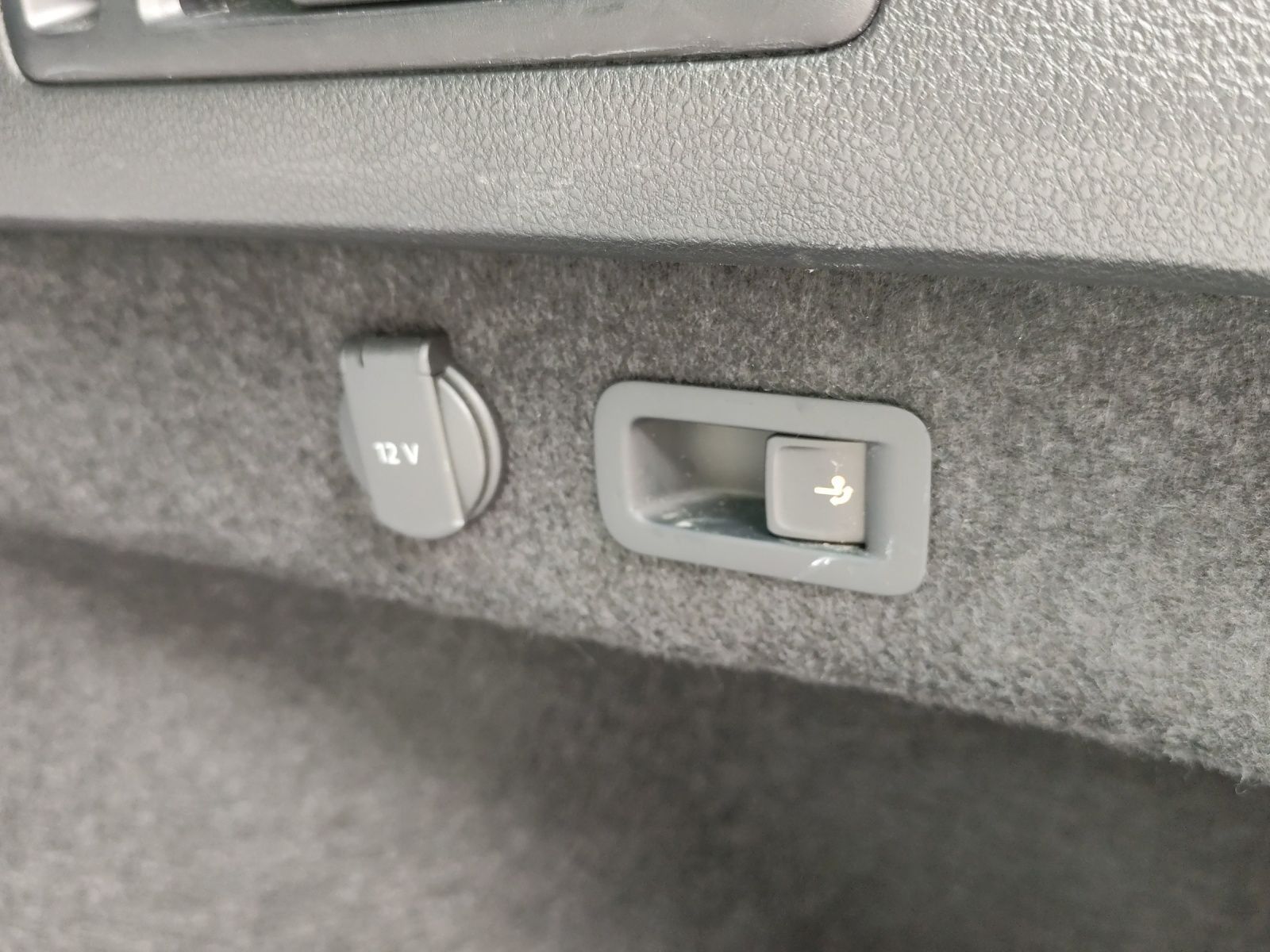 Volkswagen Passat Variant - Bild 17