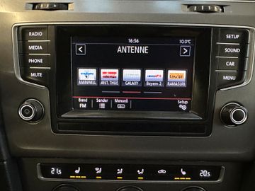 Volkswagen Golf VII Lim. Sound Start-Stopp *Navi*Kamera*