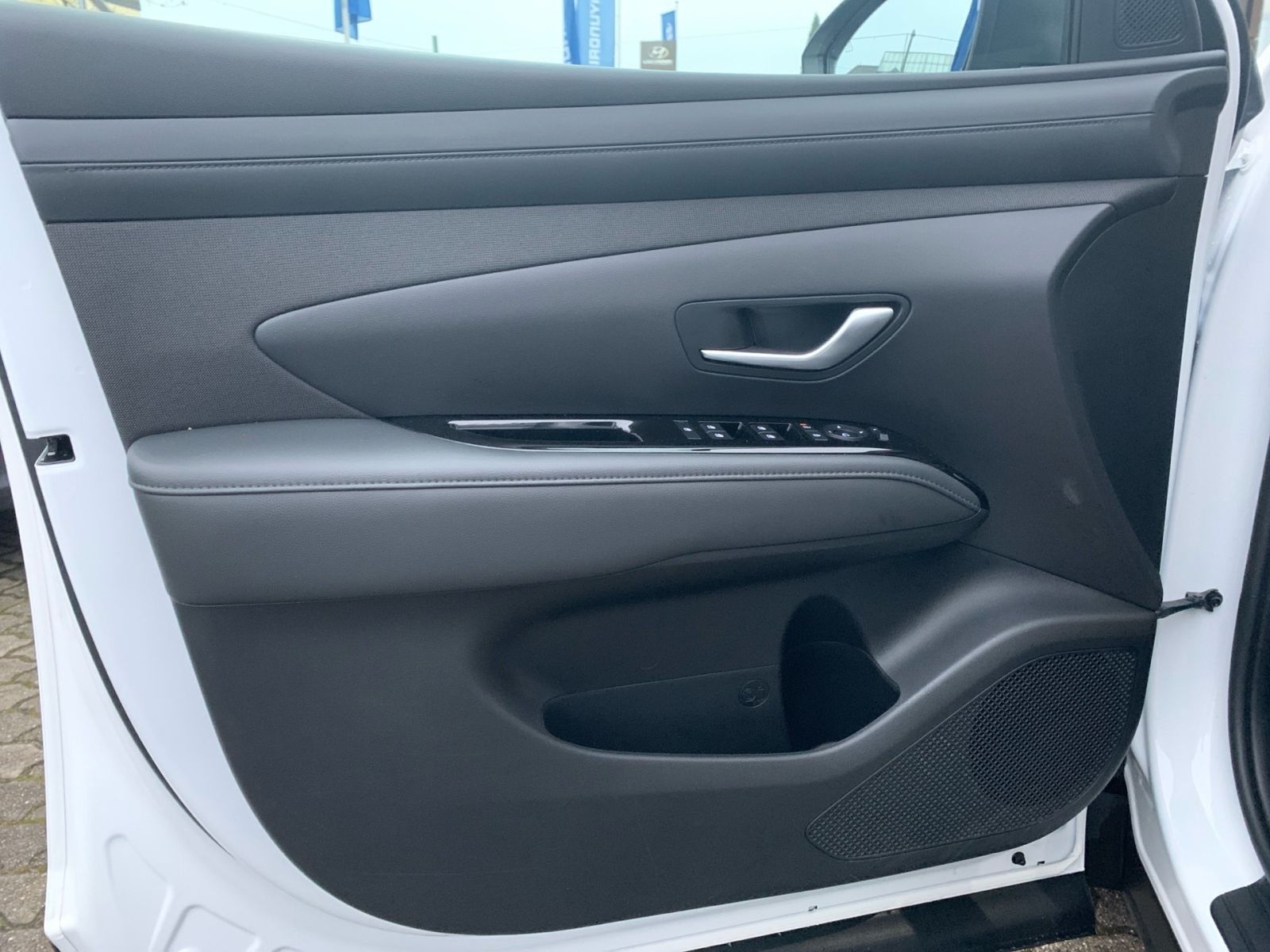 Fahrzeugabbildung Hyundai TUCSON 1.6 T-GDI Trend Hybrid LED Paket