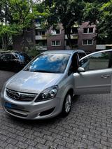 Opel Zafira B  2009  1.8 Benziner  140 PS - Opel Zafira Gebrauchtwagen in Oldenburg
