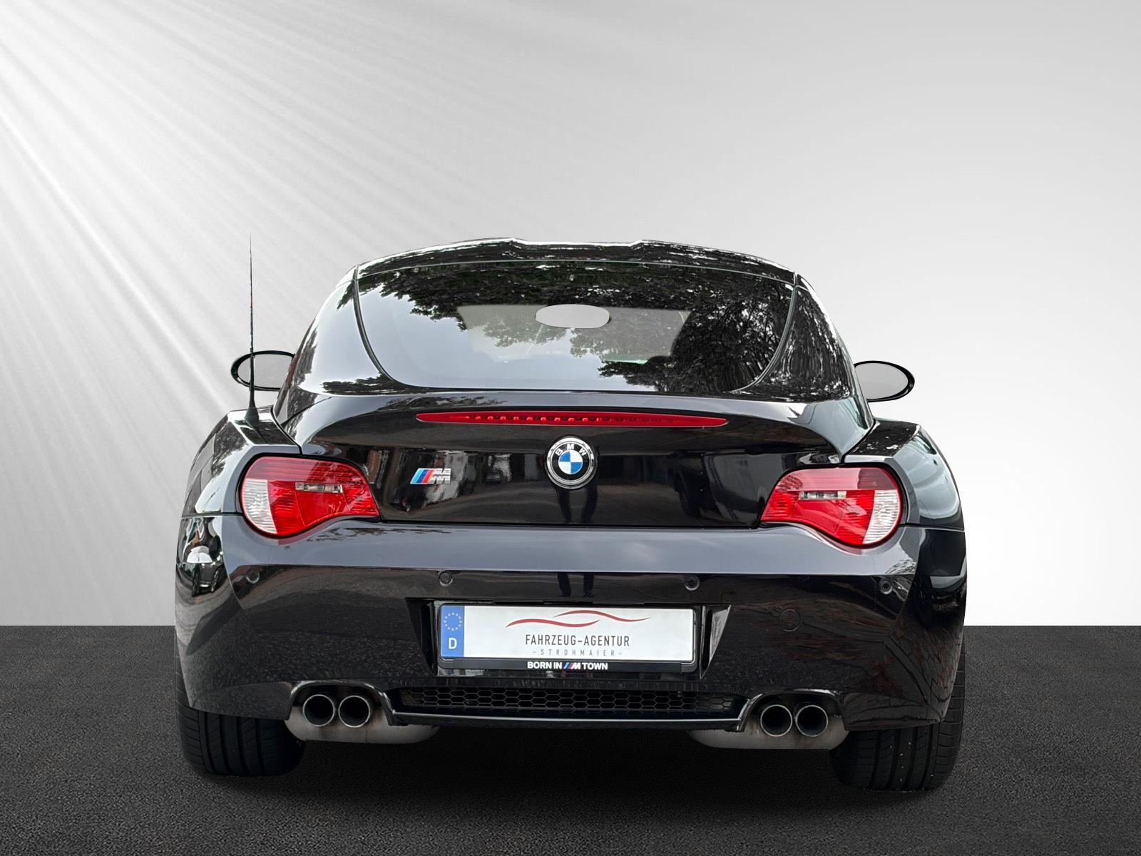 BMW Z4 M Coupé 3.2 343 ch • Boîte manuelle 6 • Sièges Sport M & chauffants - Régulateur • Cuir • GPS