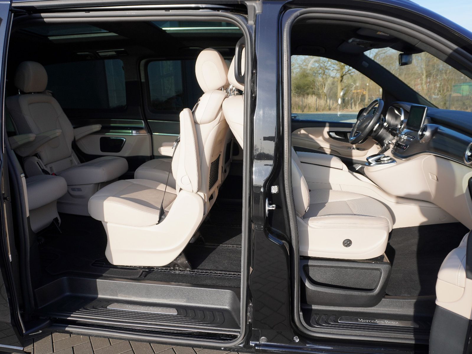 Fahrzeugabbildung Mercedes-Benz V 250 d EXCLUSIVE EDITION