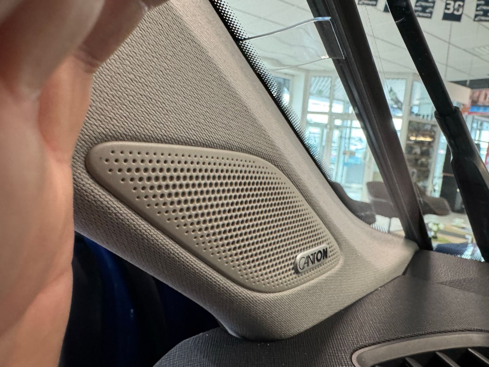 Fahrzeugabbildung SKODA Kodiaq 2.0 TSI 4x4*360°Cam*AHK*Massage*StHz*Head