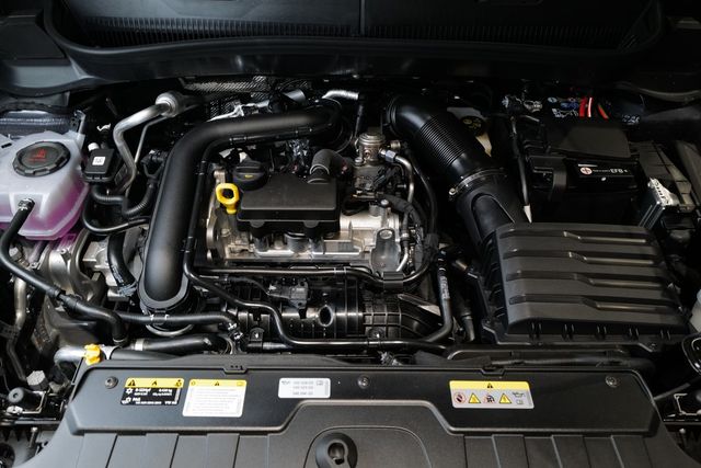Volkswagen T-Cross 1.0TSI DSG Energy AHK RKAM ACC Totwinkel