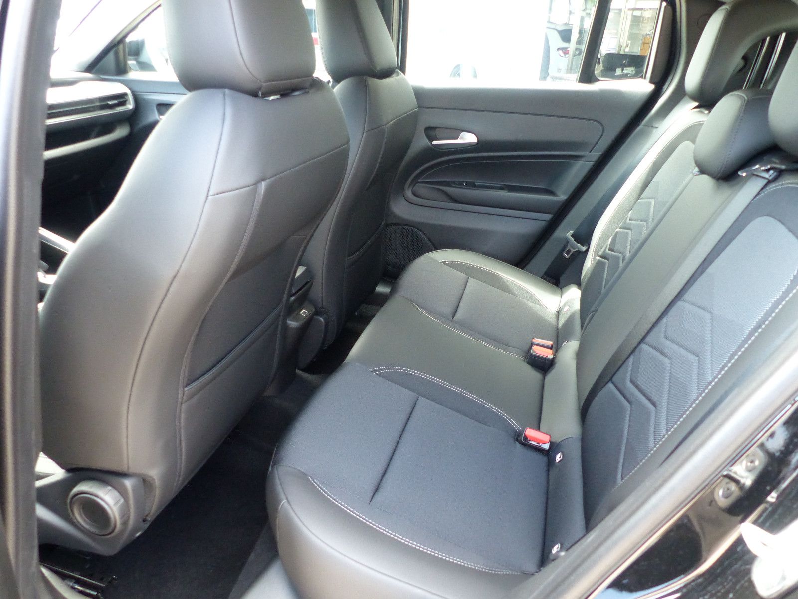 Jeep Avenger - Bild 12