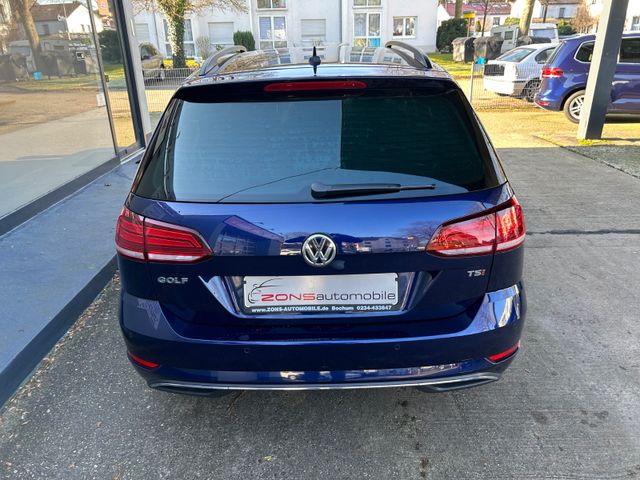 Fahrzeugabbildung Volkswagen Golf VII Var. 1.4 TSI+CarPlay+AHK+SHZ+Kamera+BT+