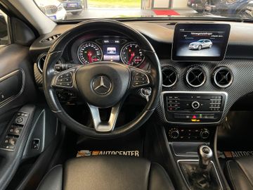 Mercedes-Benz GLA 180 *Kamera*PDC*Navi*Klima*Tempomat*
