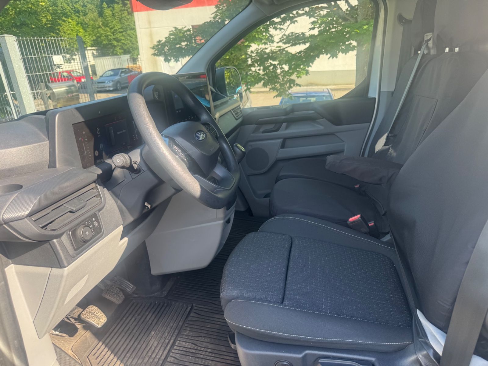 Fahrzeugabbildung Ford Transit Custom L2 LED+AHK+Kamera+Klimatronic