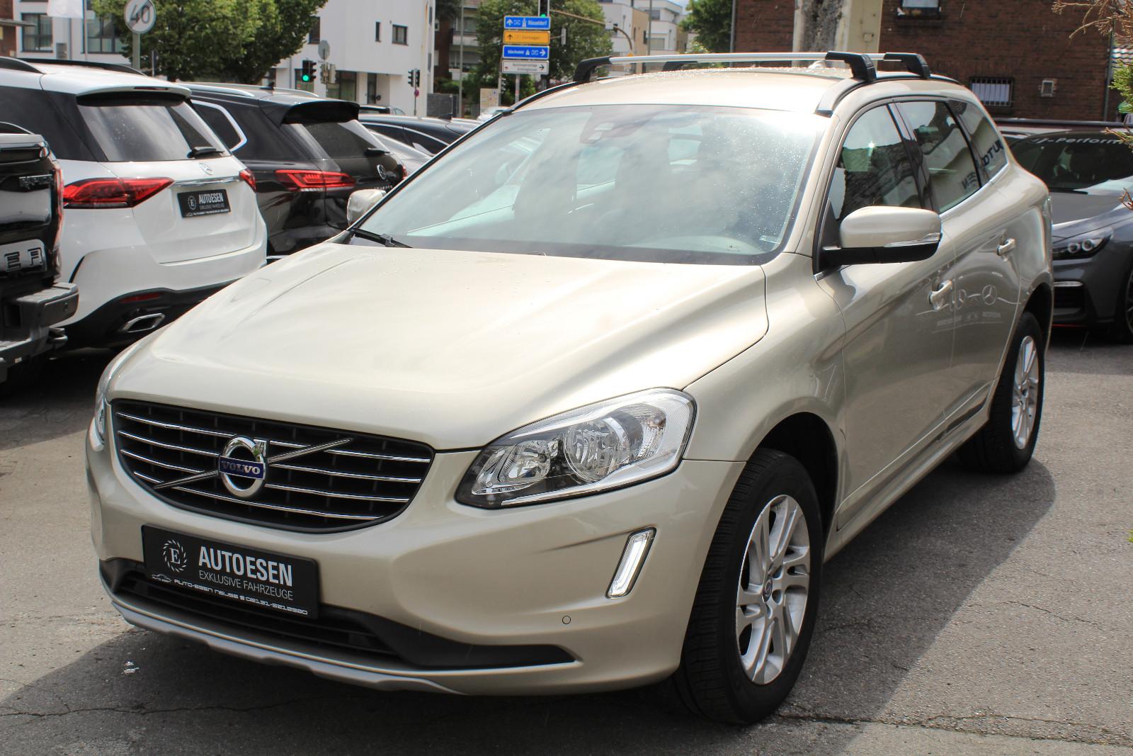 Volvo XC60 D3 Momentum Geartronic+SENSUS+LEDER+PDC+AHK