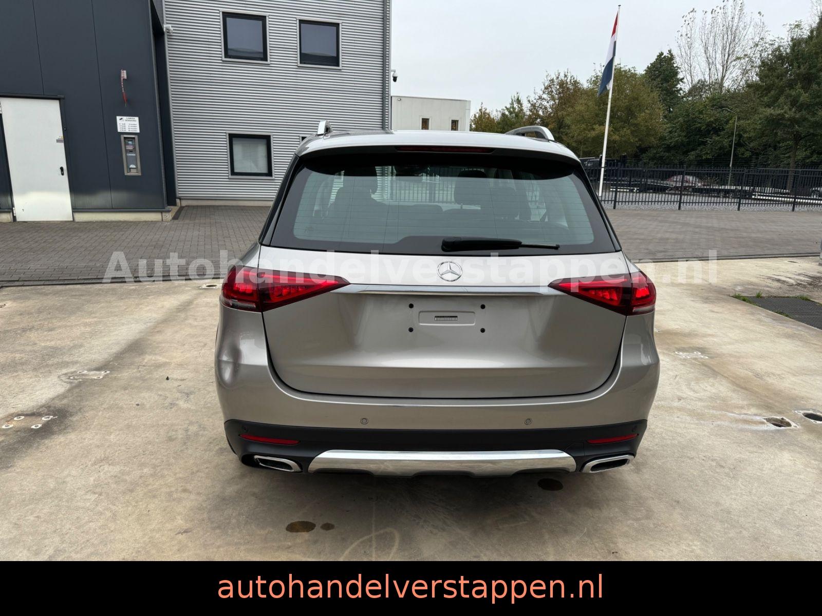 Mercedes-Benz GLE 350d 4Matic 200KW Panorama  Multibeam AHK