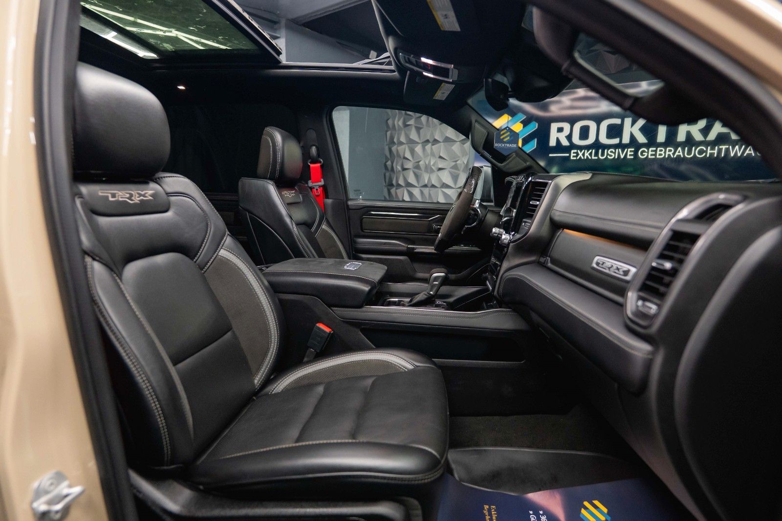 Fahrzeugabbildung Dodge RAM 6.4 V8 TRX SuperCharged 880PS *24 Zoll*Pano*