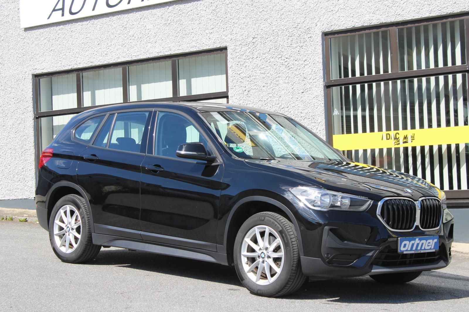 BMW X1 xDrive 18 d ALLRAD AUTOMATIK