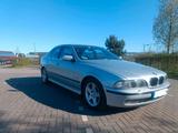 BMW E39 528i **VOLLSH*PDC*LEDER*MEMORY** - BMW 528 in Essen