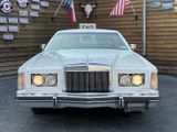 Ford Lincoln Continental Mark V Cartier - Ford Oldtimer mit Benzin-Antrieb
