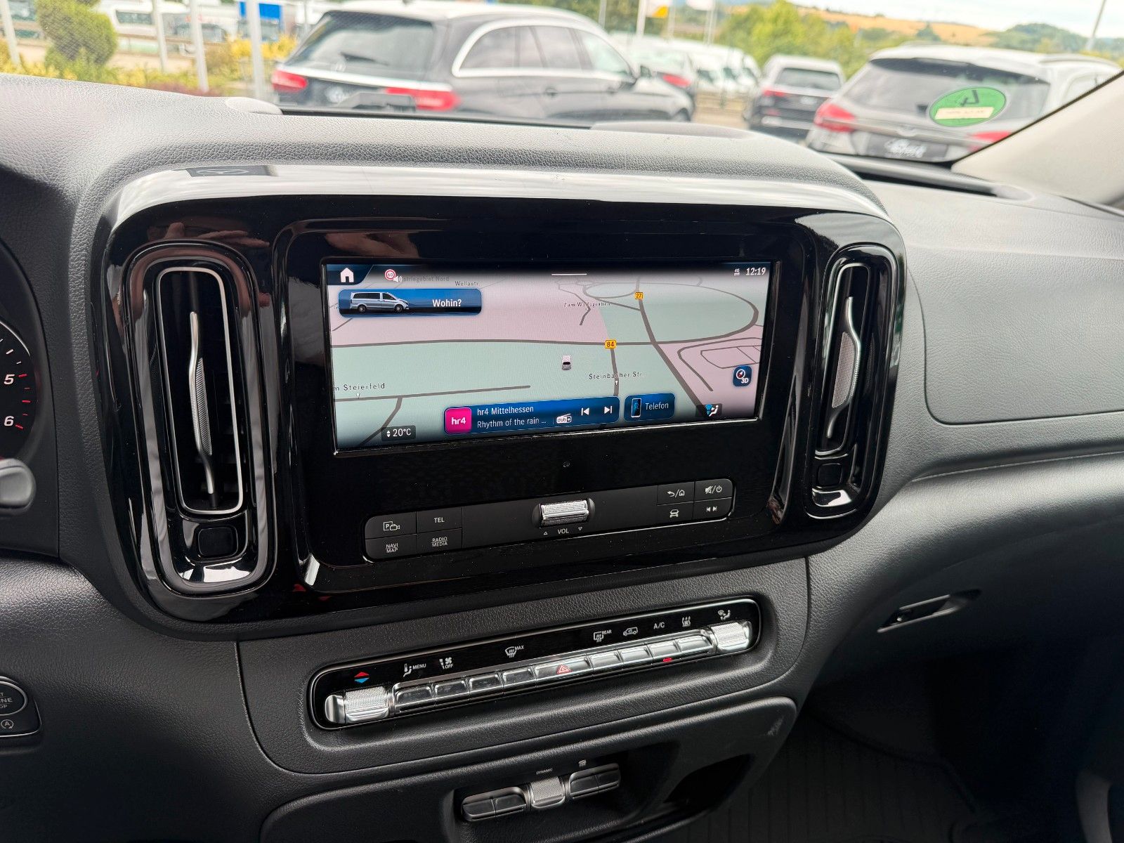 Fahrzeugabbildung Mercedes-Benz Vito 119 CDI 4x4 Extral AHK 2,5to Stdheiz LED