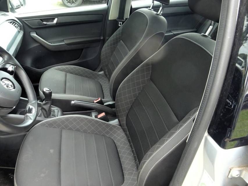 Fahrzeugabbildung SKODA Fabia Combi 1.0 TSI Ambition