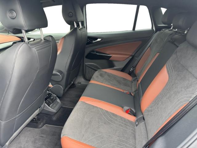 Volkswagen ID.4 Pro 210KW IQ-LIGHT NAVI PRO ACC WÄRMEPUMPE 