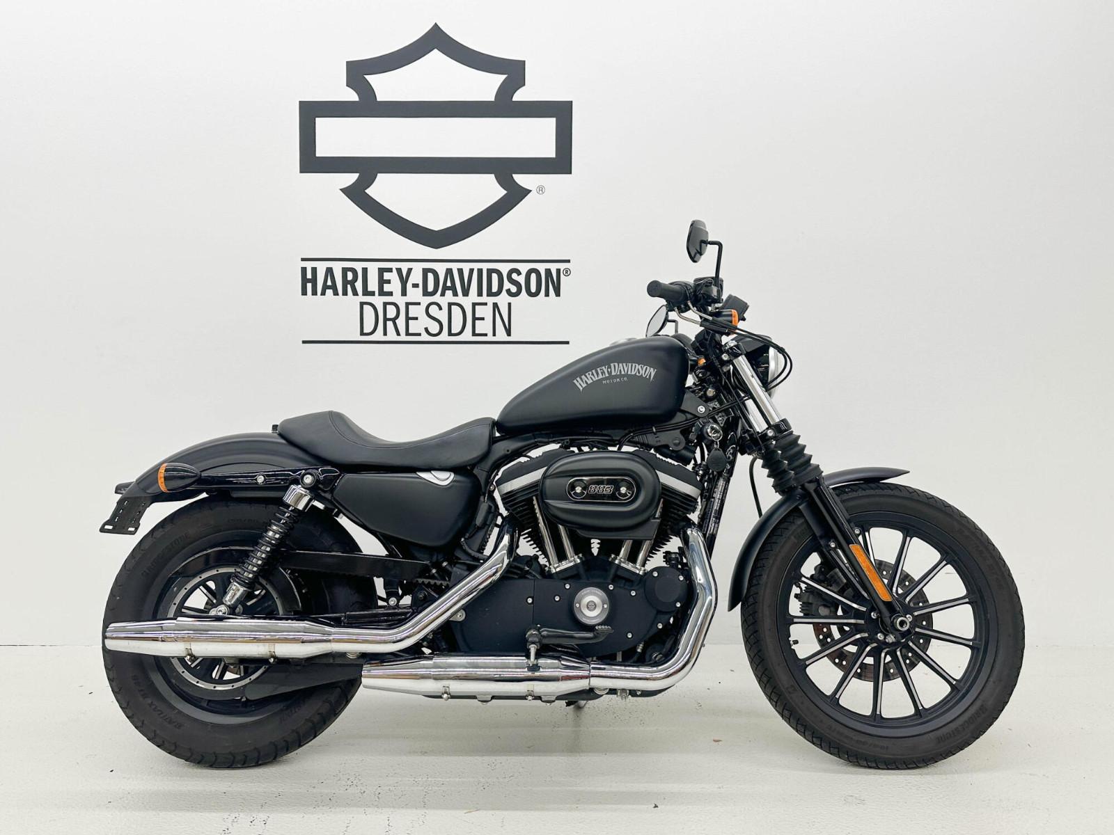 Harley-Davidson Sportster 883 Iron