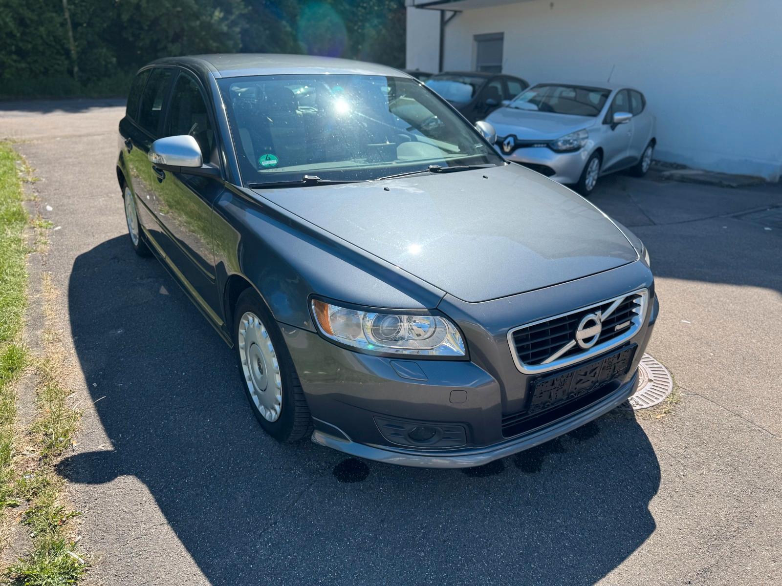 Volvo V50 Kombi D2 R-Design Pro Edition